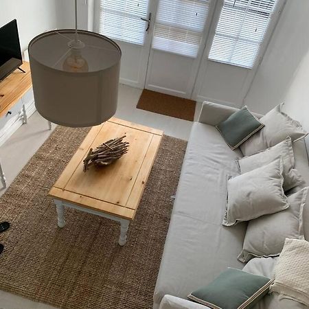 Gite La Petite Maison Guîtres Extérieur photo