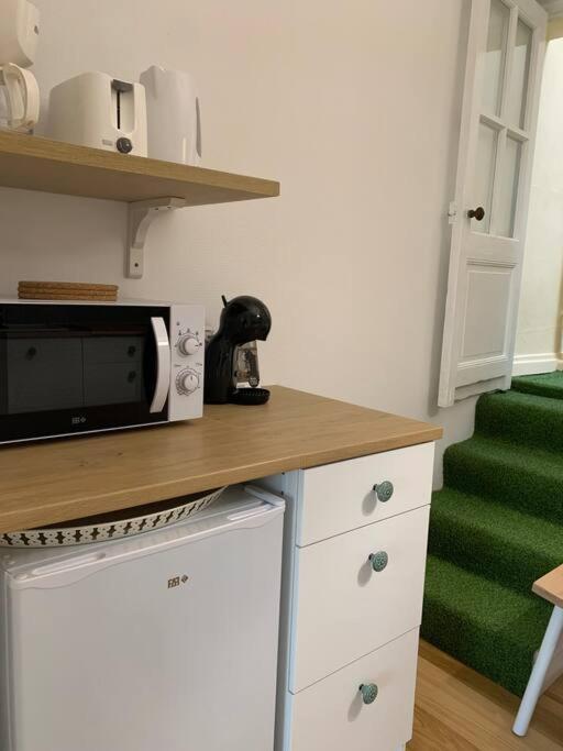Gite La Petite Maison Guîtres Extérieur photo